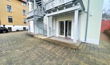 Terrasse/Eingang zur Wohnung