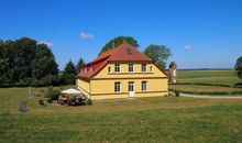 Ferienwohnung 6 mit Sauna WLAN 6 Pers. Sellin auf Rügen Villa Celia  200 m vom Strand entfernt