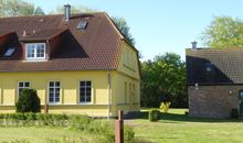 Ferienwohnung 6 mit Sauna WLAN 6 Pers. Sellin auf Rügen Villa Celia  200 m vom Strand entfernt