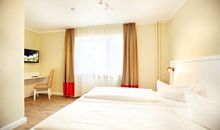 Comfort Hotel tom Kyle
