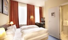 Comfort Hotel tom Kyle