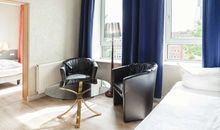 Comfort Hotel tom Kyle