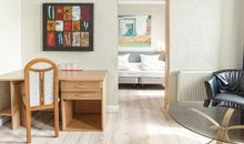 Comfort Hotel tom Kyle