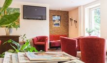 Comfort Hotel tom Kyle
