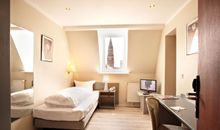 Comfort Hotel tom Kyle