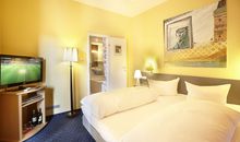 Comfort Hotel tom Kyle