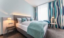 RIG LÜBECK Holiday Inn - the niu