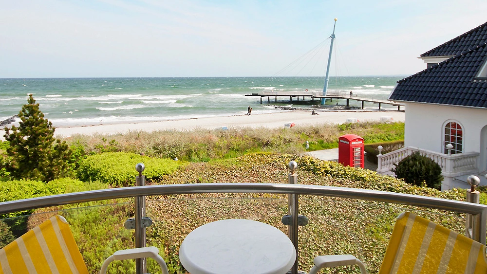 Ausblick auf Strand und Seebrücke