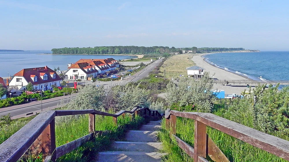 Blick vom Schmiedeberg auf Ostsee und Haff