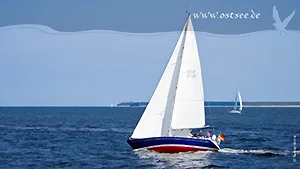 Hintergrundbild: Segeln auf der Ostsee