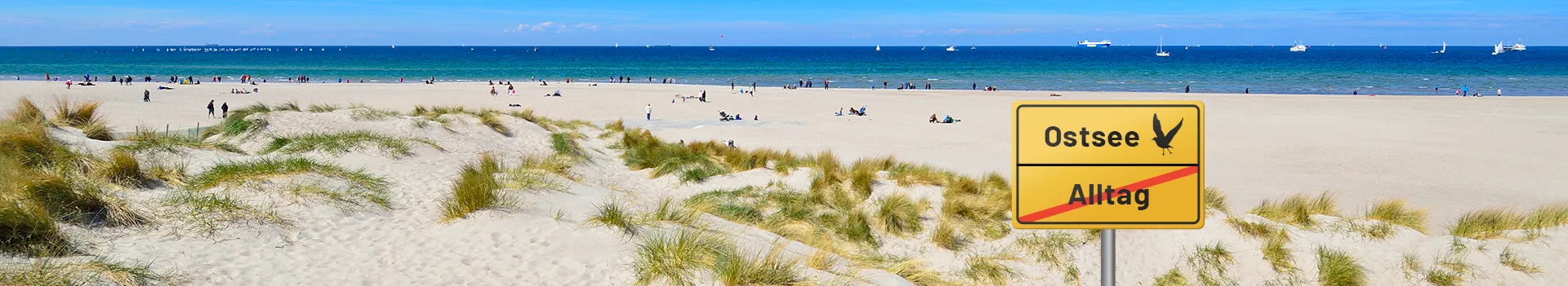 Insel Fehmarn – Strandkörbe am Strand der Insel