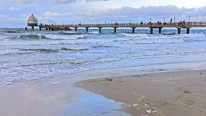 pier in Zingst with diving gondola
