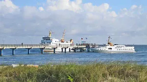 Fahrgastschifffahrt ab Seebrücke Bansin Fahrgastschifffahrt ab Seebrücke Bansin