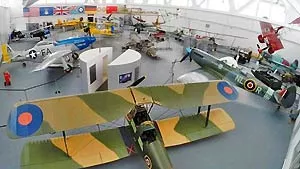 Erlebniswelt Hangar10 Heringsdorf | weitere Informationen anzeigen