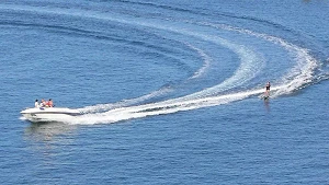 Wasserski an und auf der Ostsee