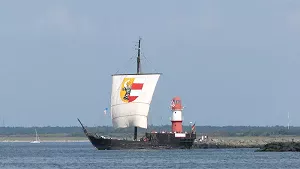 Poeler Kogge zur Hanse Sail in Warnemünde
